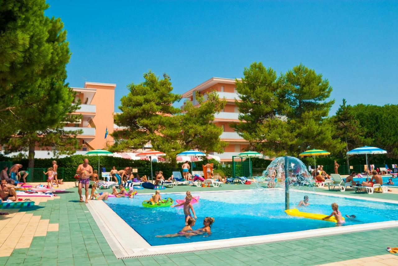 Valbella Lägenhet Bibione Exteriör bild