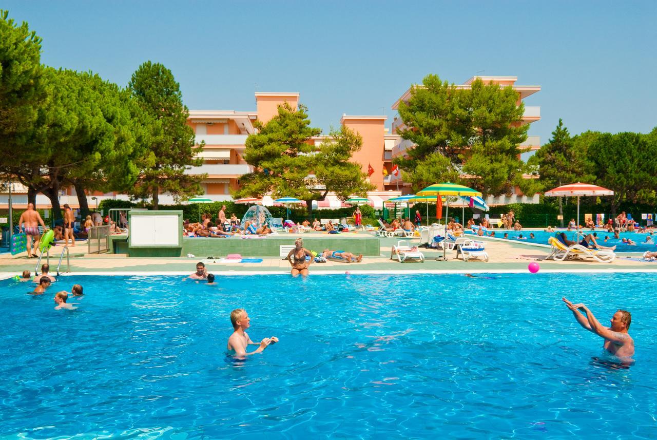 Valbella Lägenhet Bibione Exteriör bild